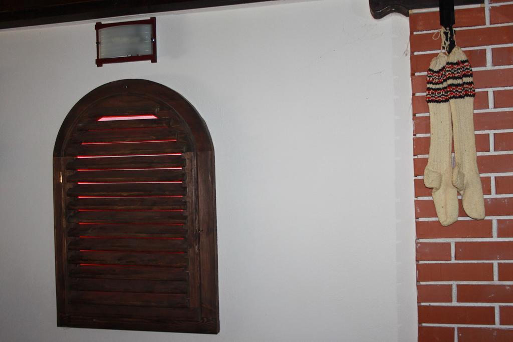 Guest House Chinarite Sandanski Esterno foto