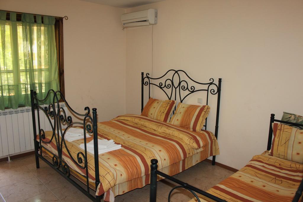 Guest House Chinarite Sandanski Camera foto